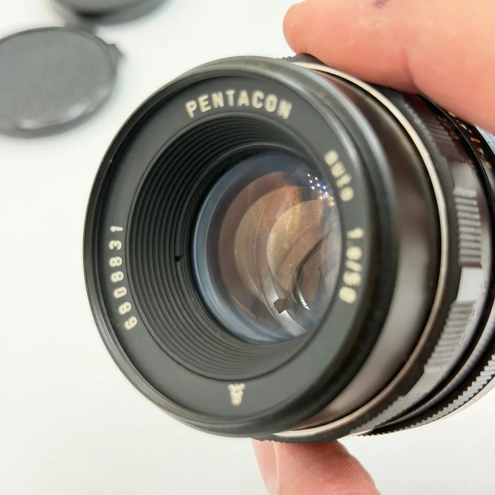 Pentacon Auto 1.8/50 M42 Screw Mount Prime Lens 50mm f1.8 *HAZE* See Pictures